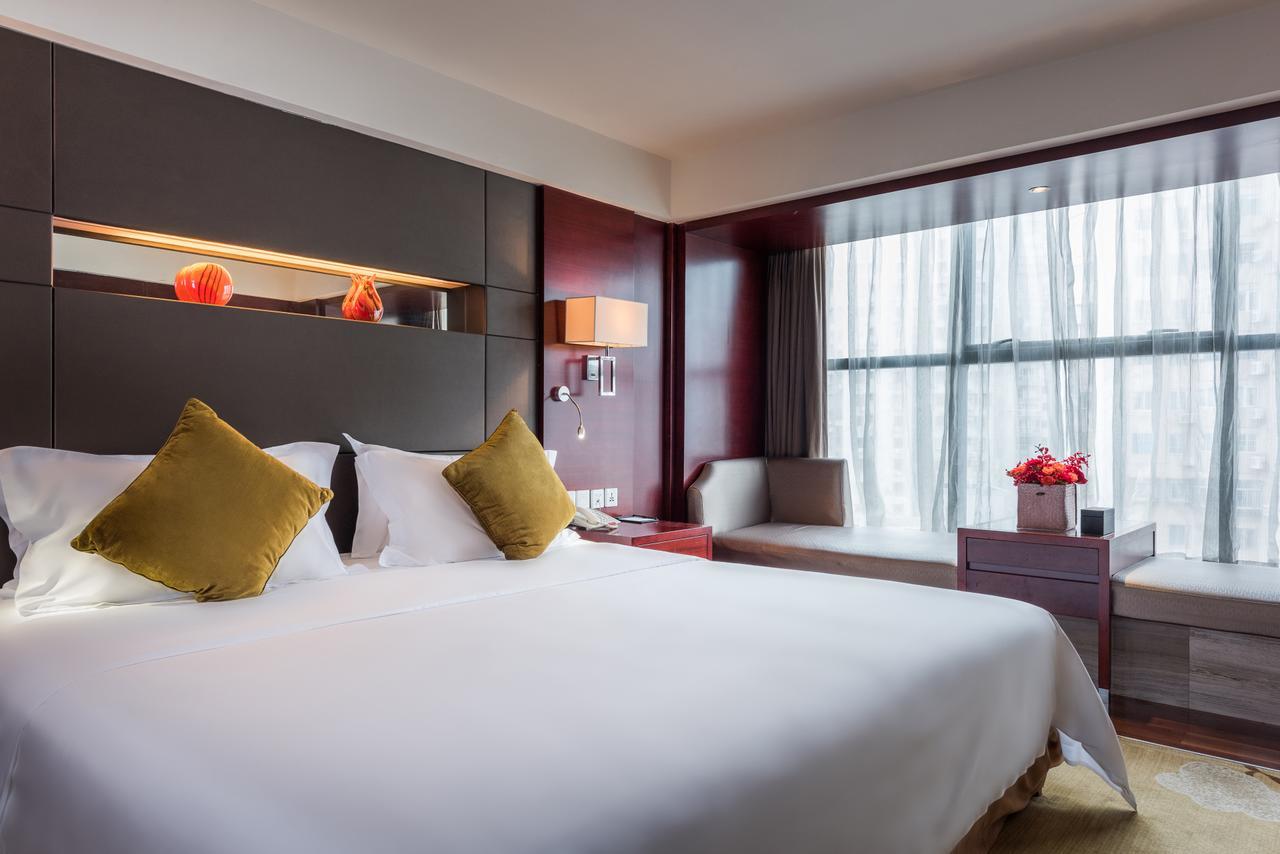 Grand Mercure Xiamen Downtown-Free Welcome Fruit & Metro Station Exterior photo